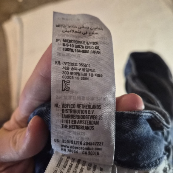 Hollister Curvy Midrise Super Skinny Soft Stretch Distressed Blue Jeans Size 11. - Picture 8 of 9